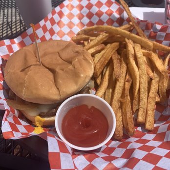 Al's Hamburgers - Burgers Near Me - Arlington, Texas