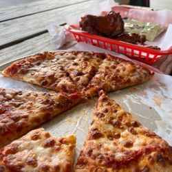 Legends & Lore Pizzeria - Pizza and omg wings