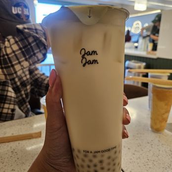 Jam Jam Tea & Moments - Tsubaki Oolong with Barley Boba - Bubble Tea Near Me - Walnut, California Jam Jam Tea & Moments - Tsubaki Oolong with Barley Boba - Bubble Tea Near Me - Walnut, California