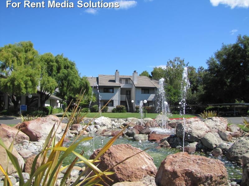 MEADOW RIDGE APARTMENTS Updated August 2024 4447 Cowell Blvd, Davis