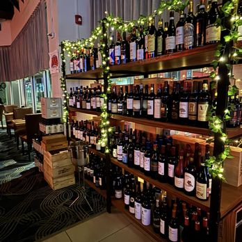 Ombra Italian Eatery - Wine Assortment - Italian Near Me - San Juan, Puerto Rico Ombra Italian Eatery - Wine Assortment - Italian Near Me - San Juan, Puerto Rico