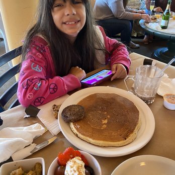 Candlelight - Pancakes - Coffee & Tea Near Me - San Antonio, Texas
