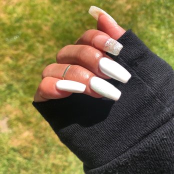 America Nails & Spa - Fill'er up. - Nail Salons Near Me - Thousand Oaks, California America Nails & Spa - Fill'er up. - Nail Salons Near Me - Thousand Oaks, California