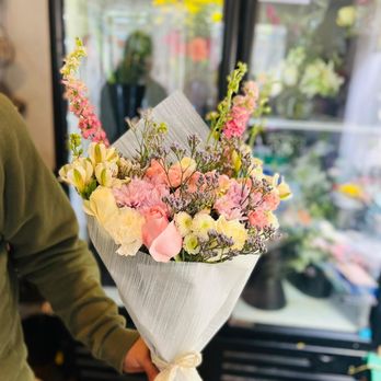 You See Flowers - Arrangement made by the owner - Florists Near Me - San Francisco, California You See Flowers - Arrangement made by the owner - Florists Near Me - San Francisco, California
