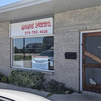 Mom's Pizza - Chicken Wings Near Me - Lion's Head, Ontario Mom's Pizza - Chicken Wings Near Me - Lion's Head, Ontario