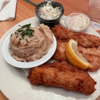 Lakefront Brewery - Fish fry friday - Breweries Near Me - Milwaukee, Wisconsin