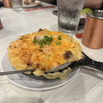 Moani Island Bistro & Bar - Bars Near Me - Kapolei, Hawaii
