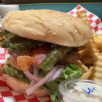 The Oak House - Breakfast & Brunch Near Me - Yucaipa, California The Oak House - Breakfast & Brunch Near Me - Yucaipa, California