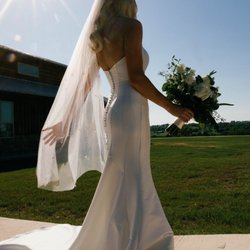 Pro Tailor & Alterations - The veil inspired by Andrew