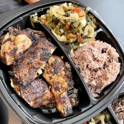 De Palm Tree - Jerk Chicken
