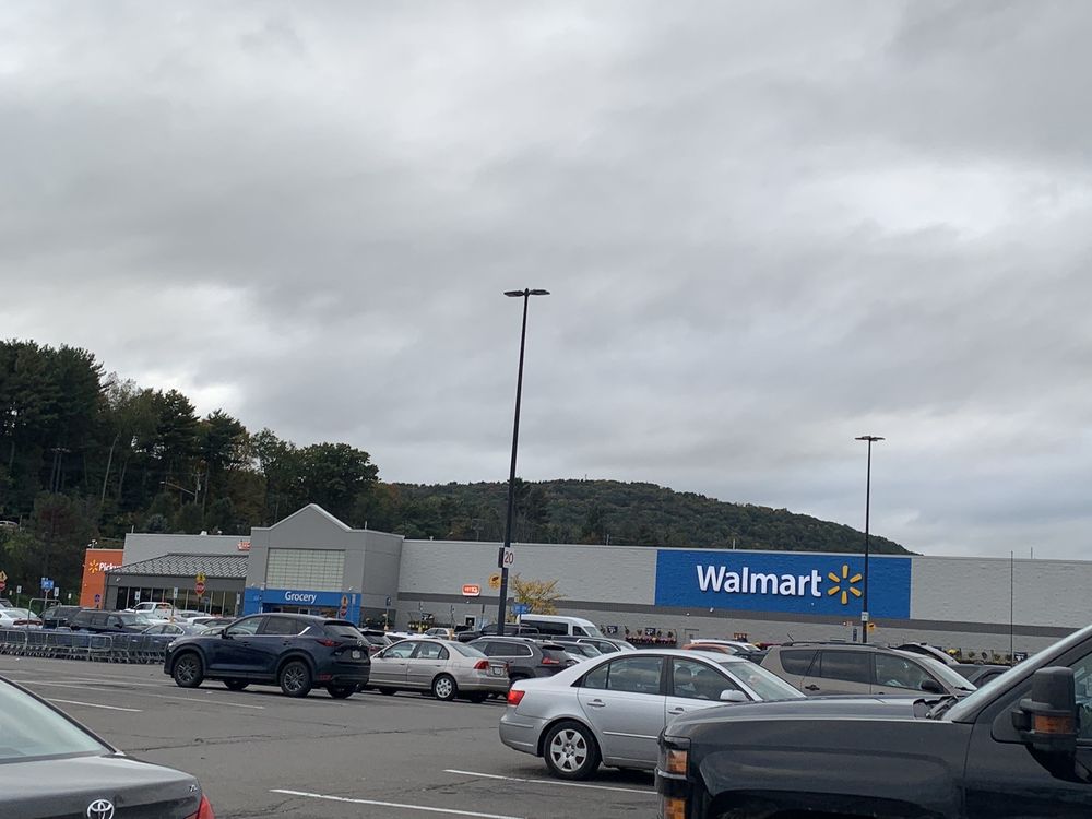 WALMART SUPERCENTER Updated August 2024 26 Photos & 37 Reviews