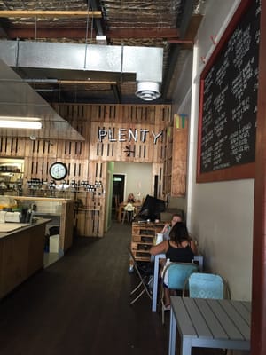 Plenty West End by null