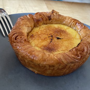Bachour - Flan - Bakeries Near Me - Coral Gables, Florida Bachour - Flan - Bakeries Near Me - Coral Gables, Florida