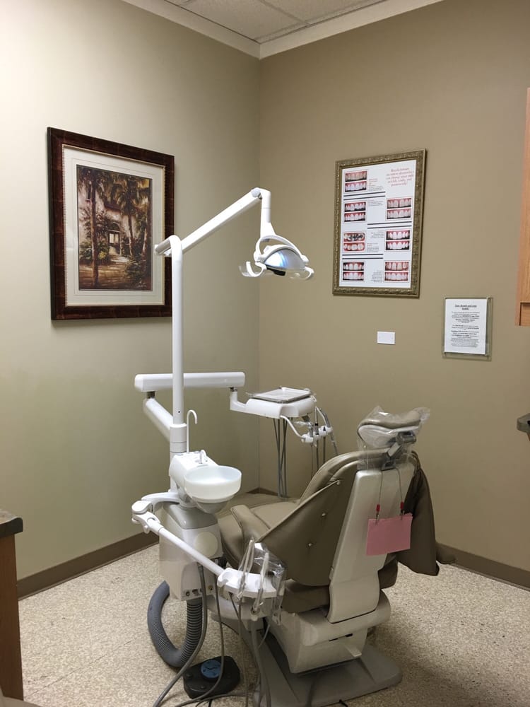 COSTA MESA SQUARE FAMILY DENTAL GROUP Updated September 2024 23