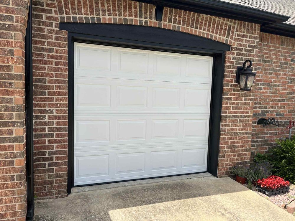 Familiy Garage Door - Garage Door Contractor in Tulsa, OK