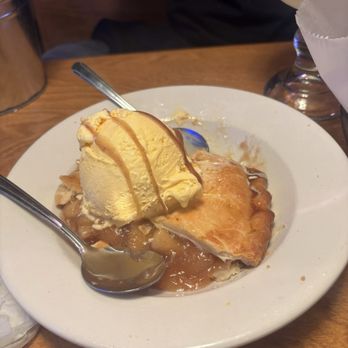 Texas Roadhouse - Granny's Apple Classic - Steakhouses Near Me - Harrisonburg, Virginia