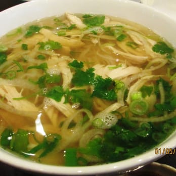 PhoNatic - A warm regular bowl of Pho Ga (chicken) - Vietnamese Near Me - Austin, Texas