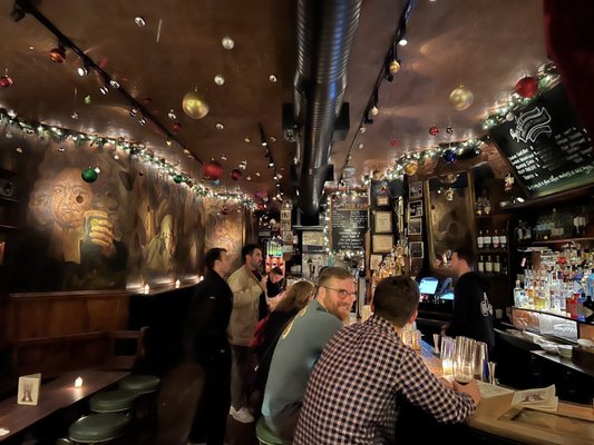 Swift Hibernian Lounge by null