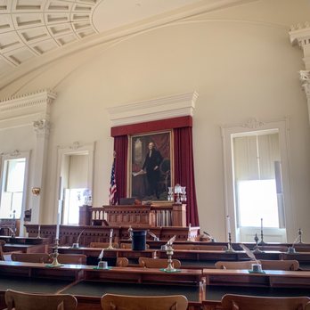 Old State Capitol - Landmarks & Historical Buildings Near Me - Springfield, Illinois