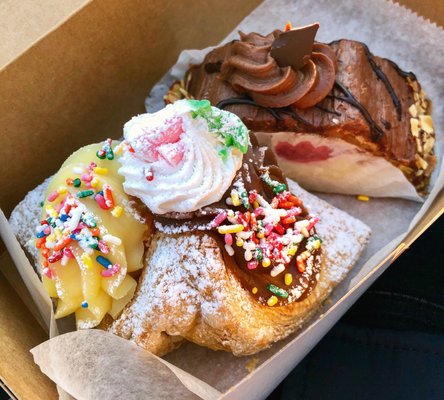 Royal Pastry Shop by null