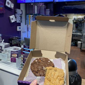 Insomnia Cookies - Desserts Near Me - New York, New York