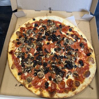 MOMBO’S PIZZA - Updated October 2025 - 70 Photos & 29 Reviews - 1051 ...