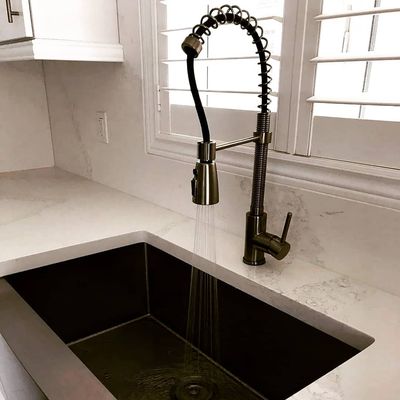 White Golf Plumbing Company Logo