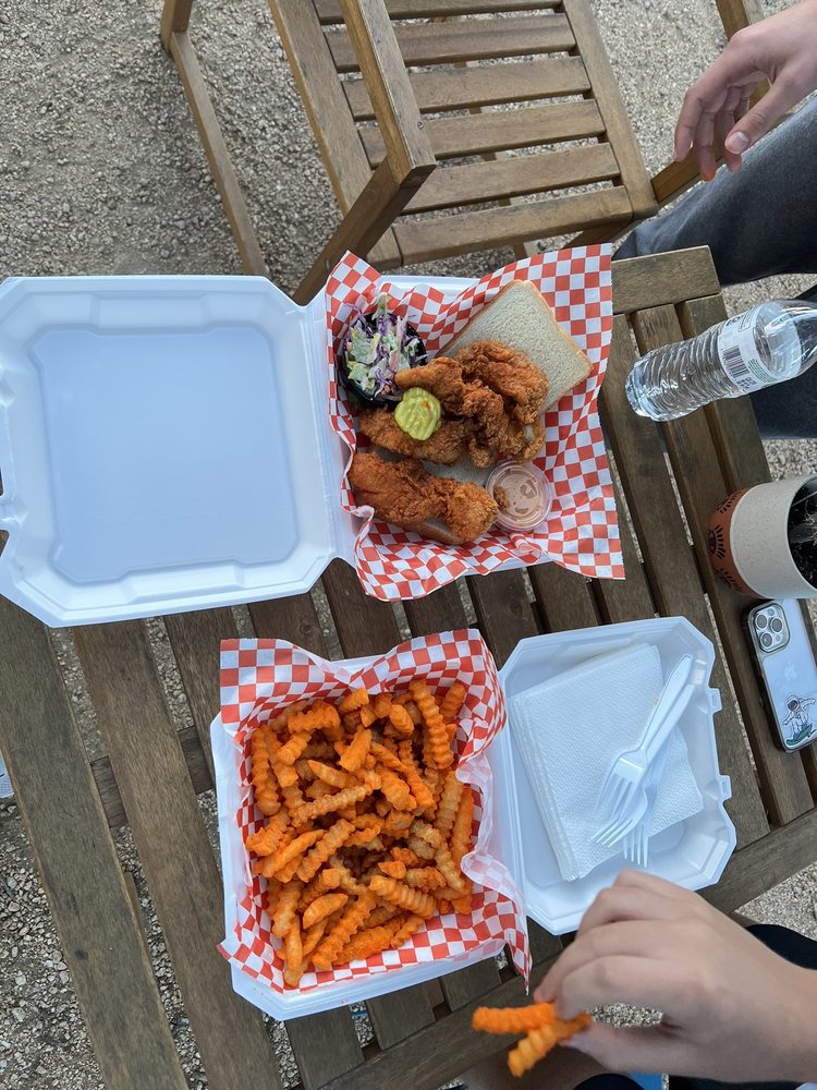 DANG HOT 89 7221 McNeil Dr, Austin, Texas Food Trucks Restaurant