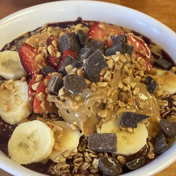 Mixed Greens - Nuts for berries açaí bowl - Salad Near Me - Saint George, Utah