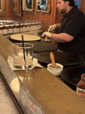 Bar Suzette by null