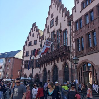 Einstein Kaffee - Partial view across the square. - Cafes Near Me - Frankfurt, HE Einstein Kaffee - Partial view across the square. - Cafes Near Me - Frankfurt, HE