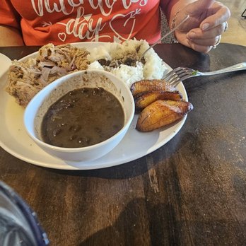 Mojo Cuban Kitchen and Rum Bar - Lechon Asado with sweet plaintains - Cuban Near Me - Tucson, Arizona Mojo Cuban Kitchen and Rum Bar - Lechon Asado with sweet plaintains - Cuban Near Me - Tucson, Arizona