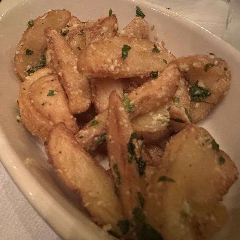 Maggiano's Little Italy - Vesviuo potatoes - Italian Near Me - Indianapolis, Indiana Maggiano's Little Italy - Vesviuo potatoes - Italian Near Me - Indianapolis, Indiana