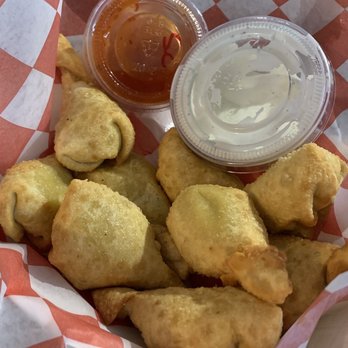 Grafton Pub - Guacamole bites - Pubs Near Me - Grafton, Illinois Grafton Pub - Guacamole bites - Pubs Near Me - Grafton, Illinois
