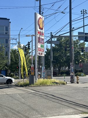 Shell Food Mart & Car Wash