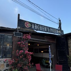 Archer's Pizza