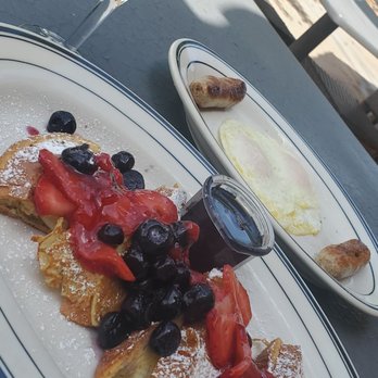 Mimi's Cafe - White peach mimosa and pain perdu.. magnifique! A great way to begin your morning. - Breakfast & Brunch Near Me - Henderson, Nevada Mimi's Cafe - White peach mimosa and pain perdu.. magnifique! A great way to begin your morning. - Breakfast & Brunch Near Me - Henderson, Nevada