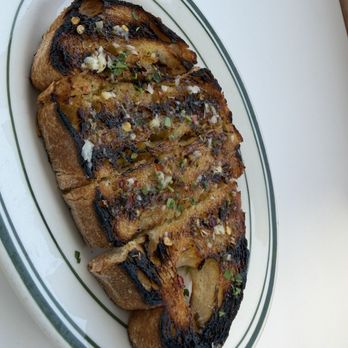 Jon & Vinny's Studio City - garlic bread - Italian Near Me - Los Angeles, California Jon & Vinny's Studio City - garlic bread - Italian Near Me - Los Angeles, California