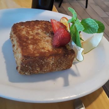 Over Easy - Cream stuffed French toast - Breakfast & Brunch Near Me - Kailua, Hawaii Over Easy - Cream stuffed French toast - Breakfast & Brunch Near Me - Kailua, Hawaii