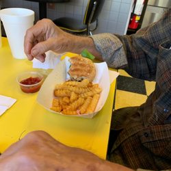 Broad Street Lunch