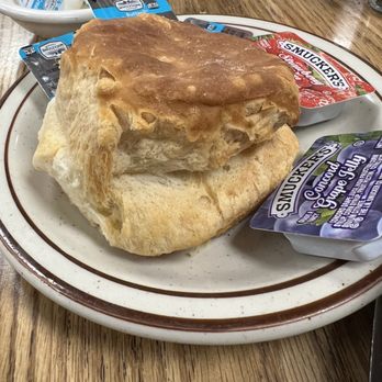 Countryside Cafe - An amazing biscuit!! Piping hot with butter... yummm! - American Near Me - Selbyville, Delaware
