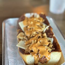 Dog Haus Biergarten - Chili cheese dog