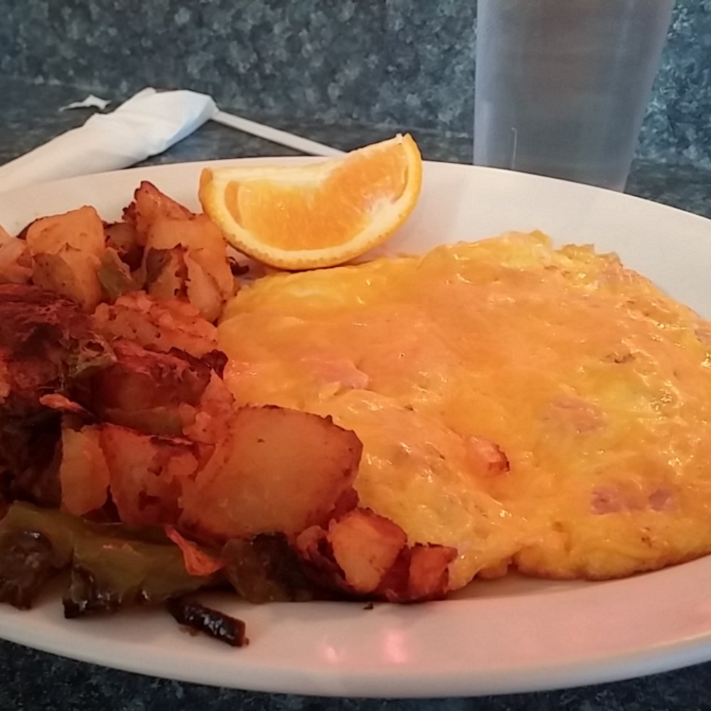 Luxury Diner - Diners Near Me - Cheyenne, Wyoming Luxury Diner - Diners Near Me - Cheyenne, Wyoming