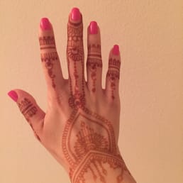 Henna design after paste has dried and peeled off. This will get darker Henna design after paste has dried and peeled off. This will get darker