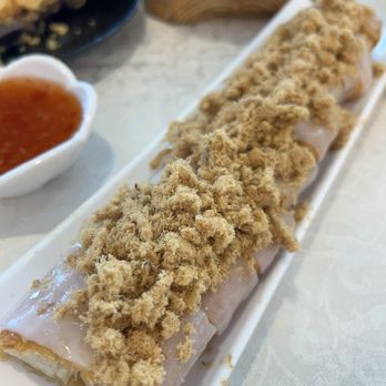 Neptune Palace Seafood Restaurant - Rice rolls wrap with chinese donut and pork floss - Dim Sum Near Me - Burnaby, British Columbia Neptune Palace Seafood Restaurant - Rice rolls wrap with chinese donut and pork floss - Dim Sum Near Me - Burnaby, British Columbia