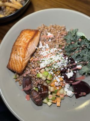 Main Street Farmer Eatery by null