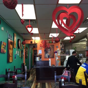 Lola's Kitchen - Cute decor - they always decorate around holidays too! - Mexican Near Me - Barstow, California