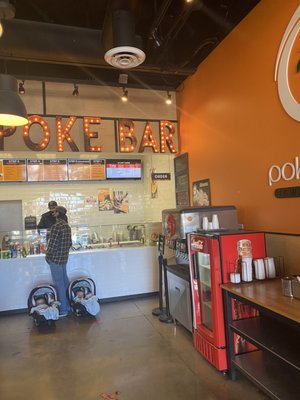 Poke Poku - Hawaiian Poke Bar by null