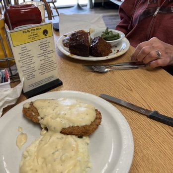 Stauffer's Cafe & Pie Shoppe - American Near Me - Lincoln, Nebraska Stauffer's Cafe & Pie Shoppe - American Near Me - Lincoln, Nebraska