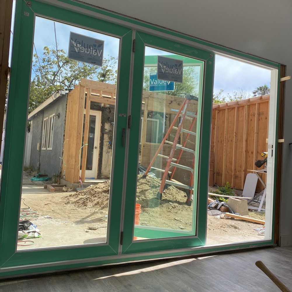 Slide of Alexander Windows